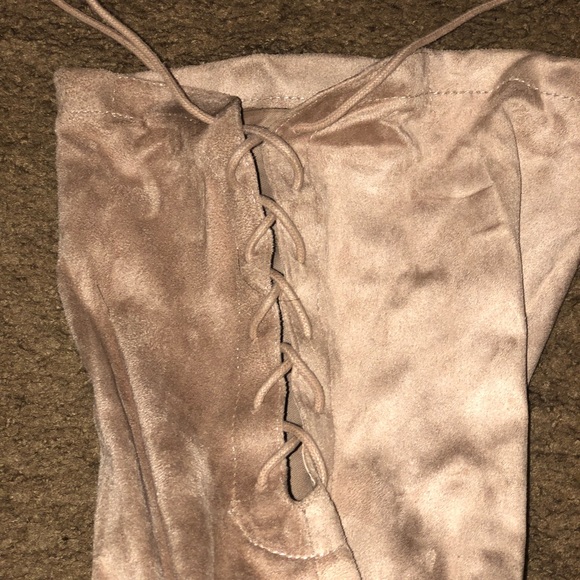 Thigh high boots - Picture 3 of 3